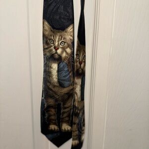 Cat Print Necktie - Black and Brown